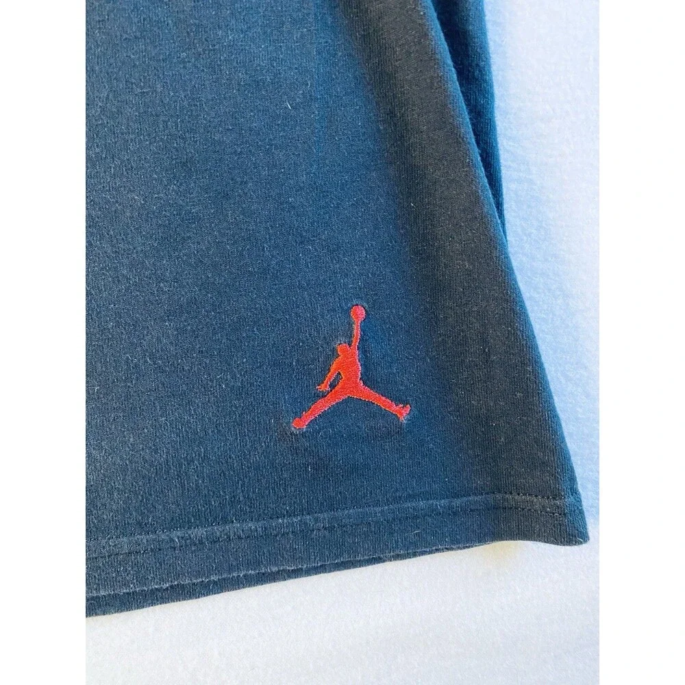 Vintage Y2K Air Jordan Sneakers T-Shirt Medium Jumpman Nike OG Shoe Collage